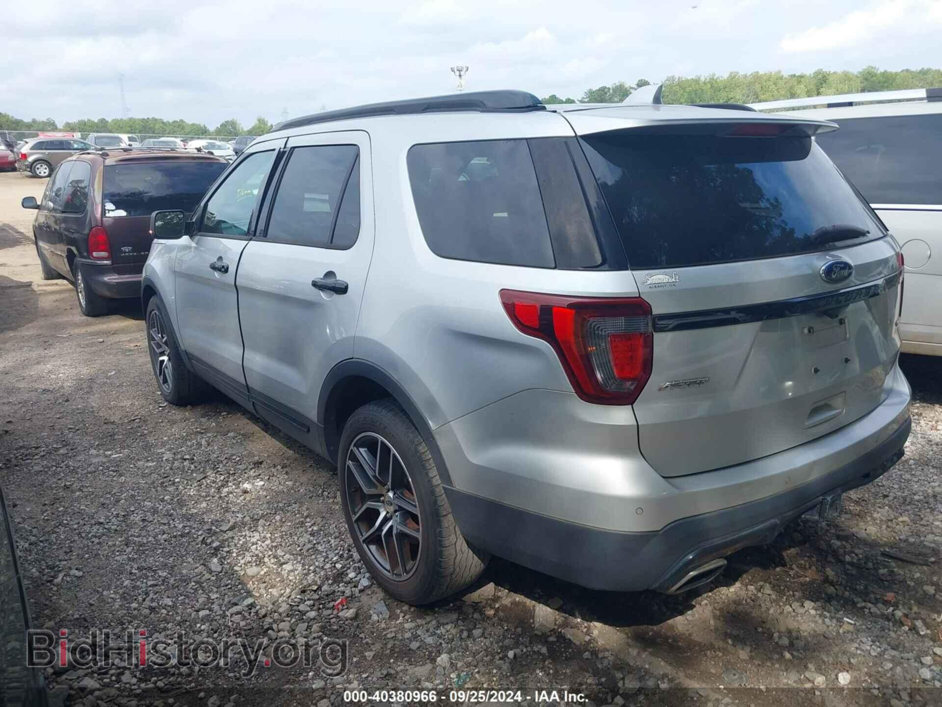 2017 FORD EXPLORER - VIN: 1FM5K8GT6HGA91885 - Фото 3