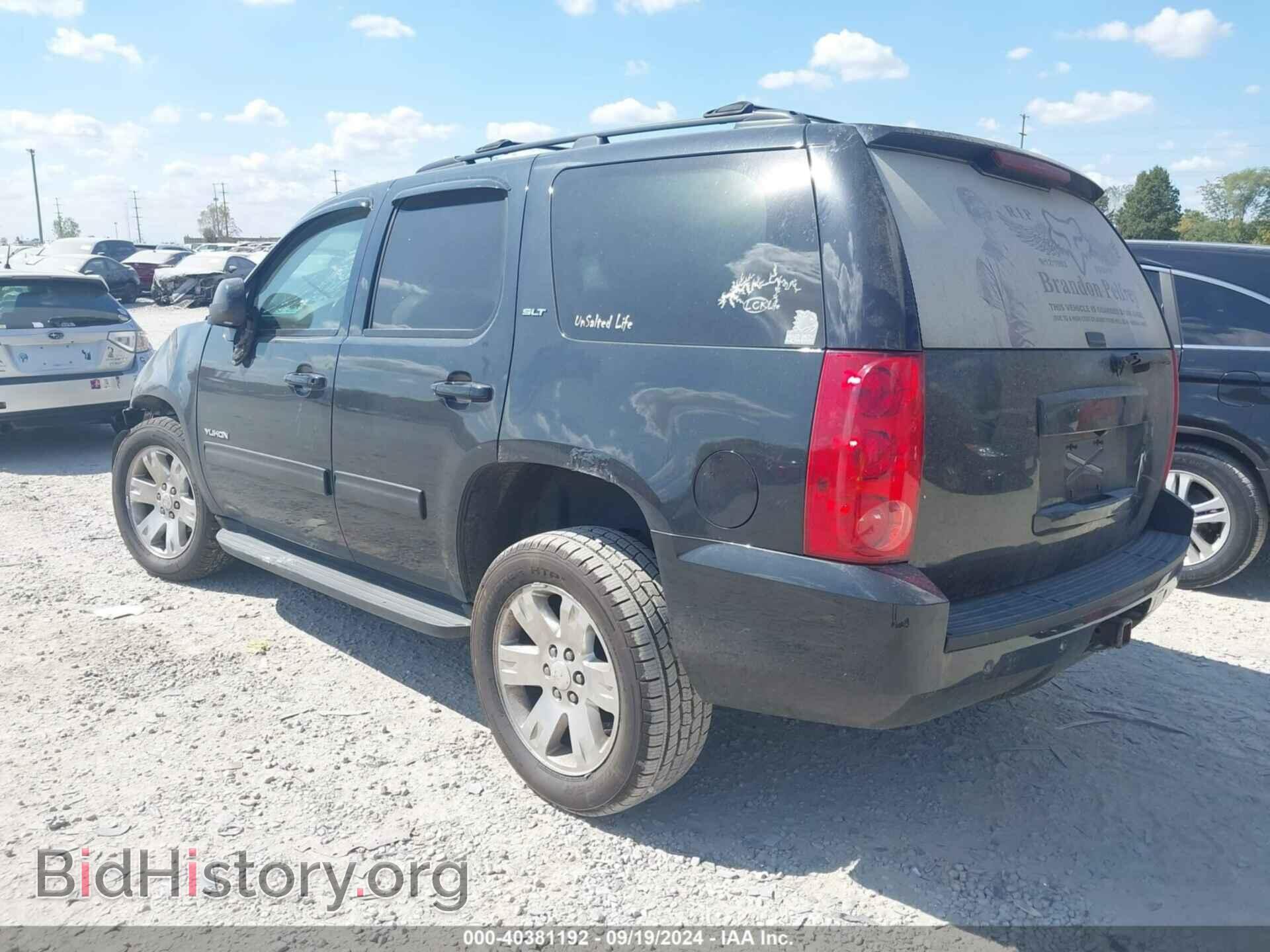 2011 GMC YUKON - VIN: 1GKS2CE04BR246517 - Фото 3