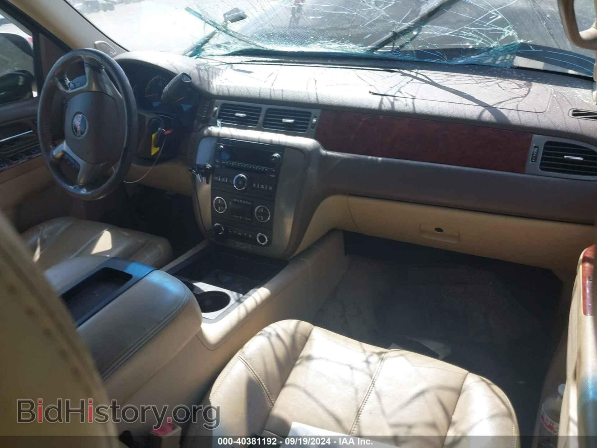 2011 GMC YUKON - VIN: 1GKS2CE04BR246517 - Фото 5
