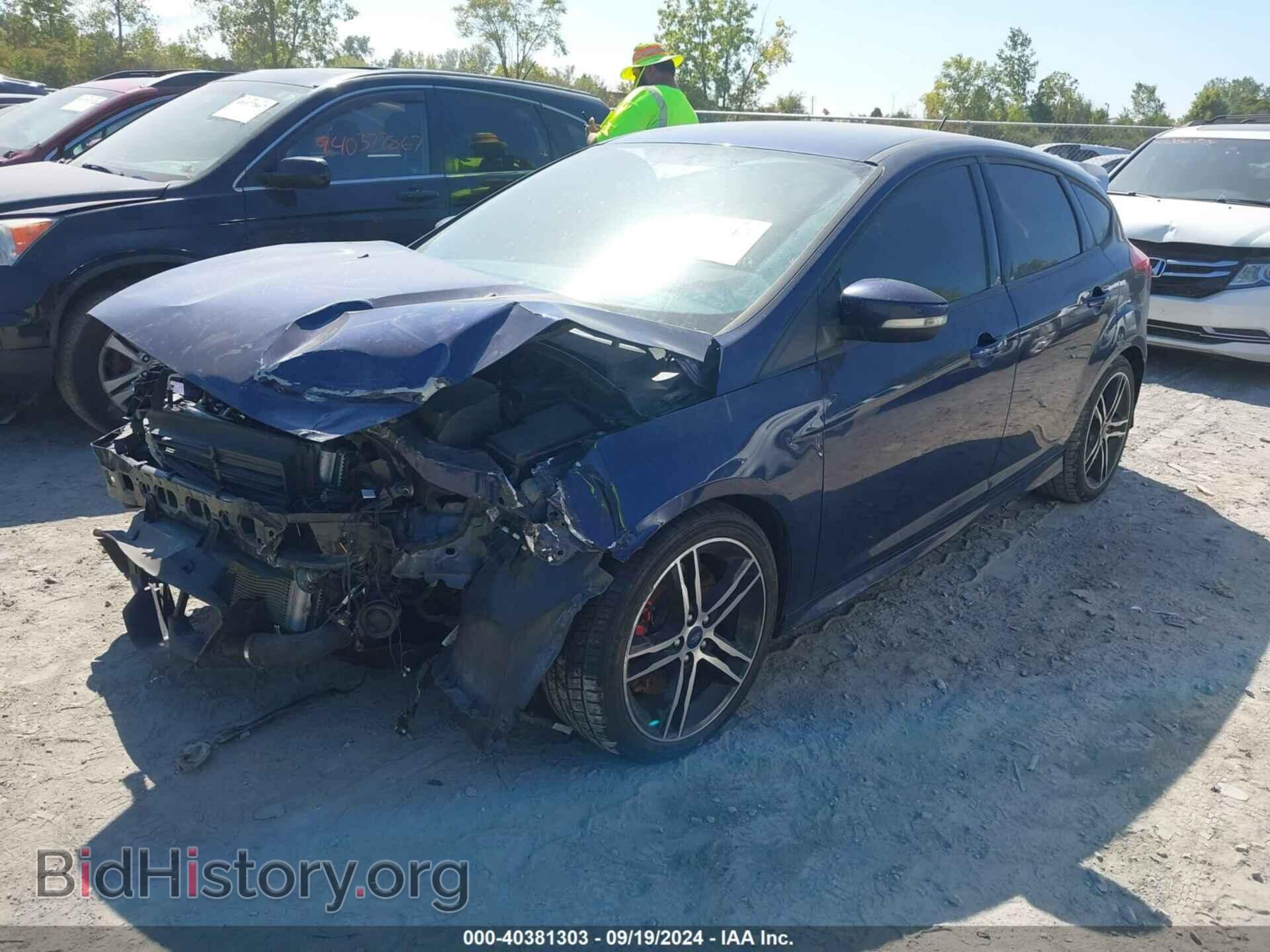 2017 FORD FOCUS ST - VIN: 1FADP3L91HL298566 - Фото 2