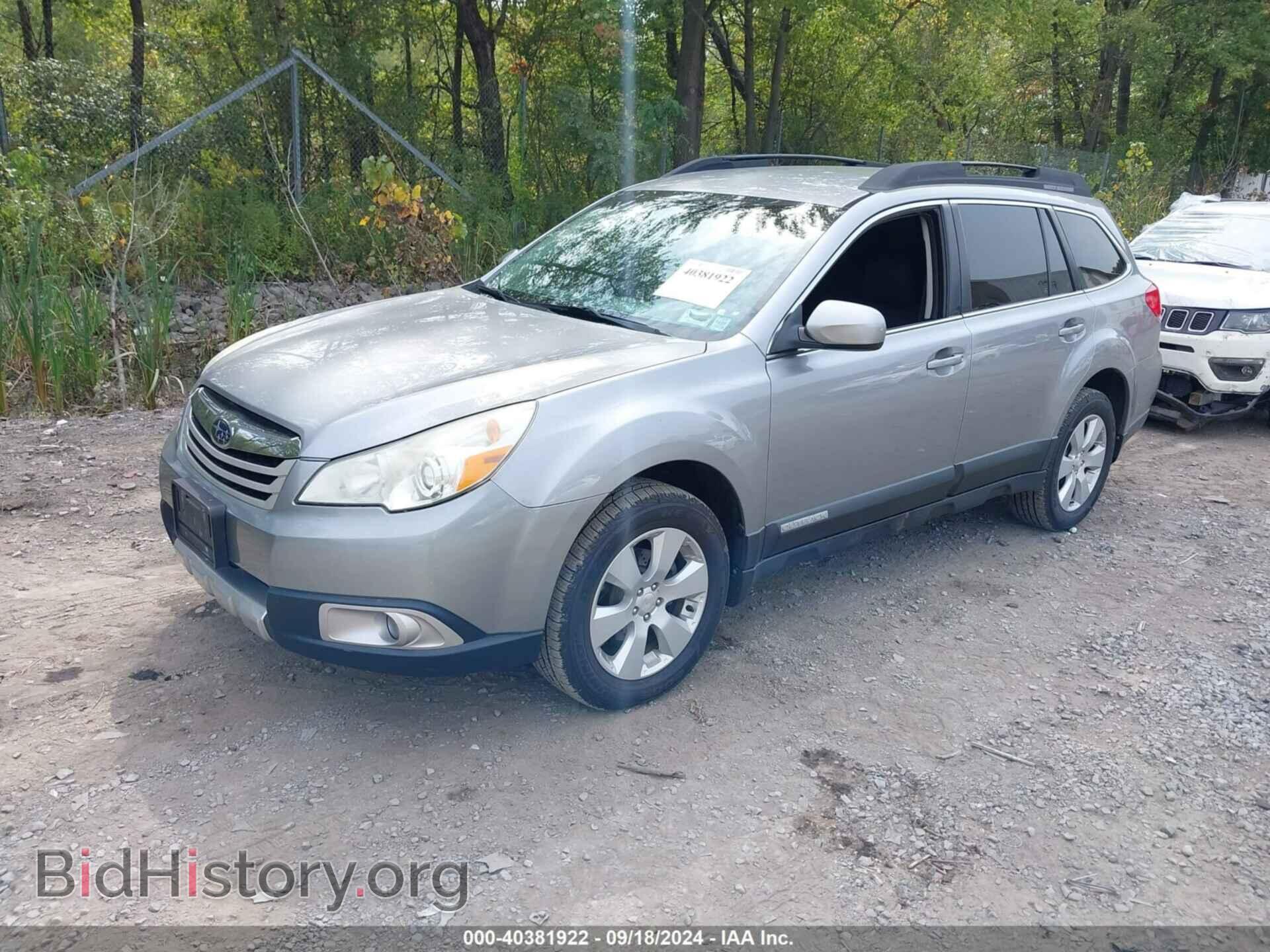 2011 SUBARU OUTBACK - VIN: 4S4BRBCC9B3402807 - Фото 2