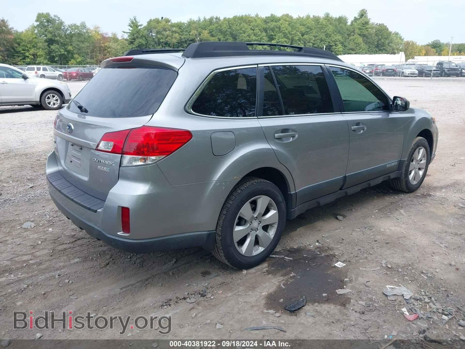 2011 SUBARU OUTBACK - VIN: 4S4BRBCC9B3402807 - Фото 4