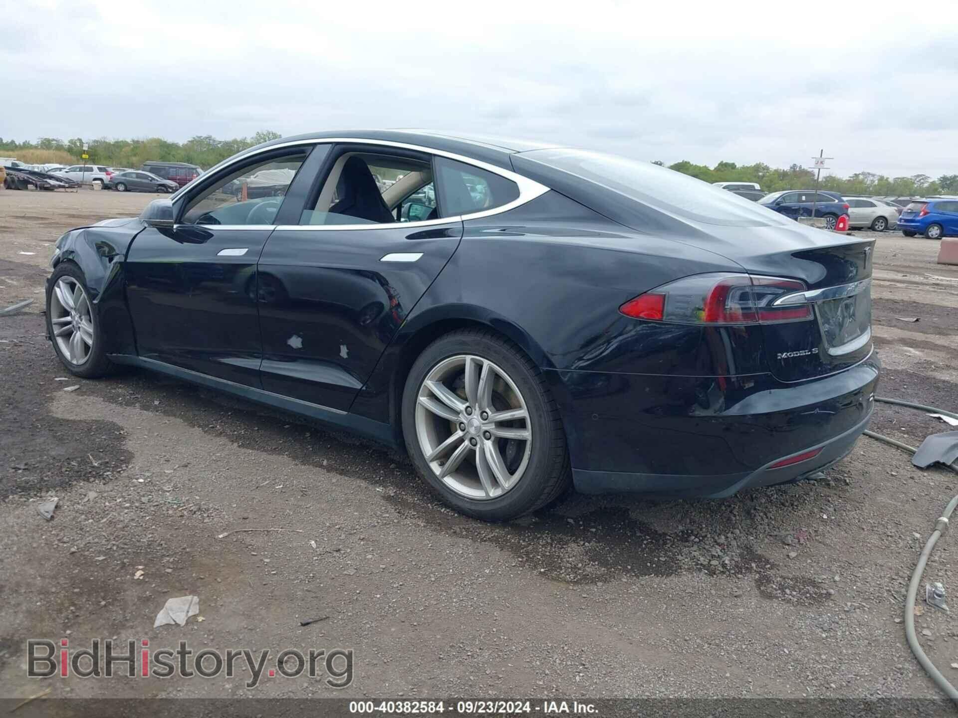 2015 TESLA MODEL S - VIN: 5YJSA1S21FF085502 - Фото 3
