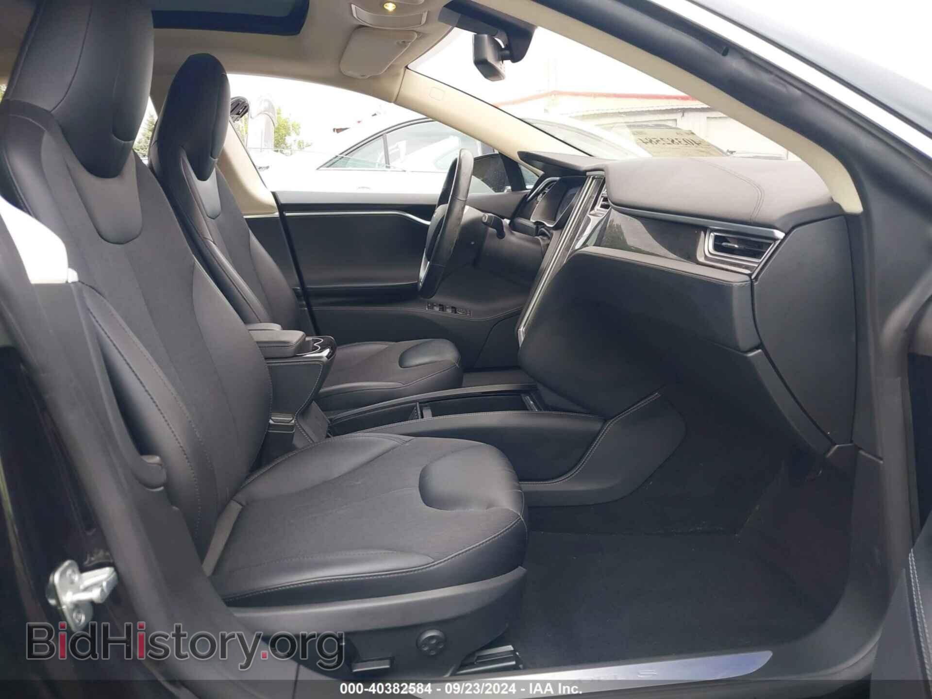 2015 TESLA MODEL S - VIN: 5YJSA1S21FF085502 - Фото 5