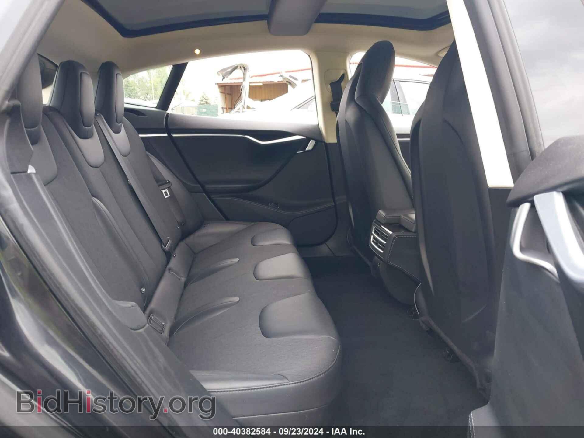 2015 TESLA MODEL S - VIN: 5YJSA1S21FF085502 - Фото 8
