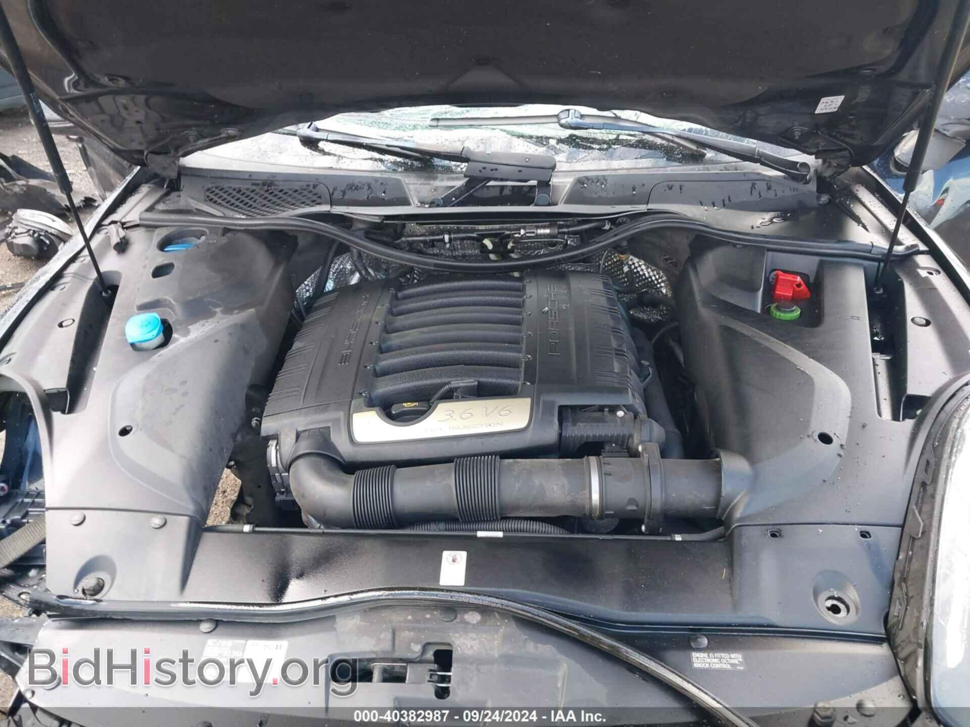 2016 PORSCHE CAYENNE - VIN: WP1AA2A24GLA10146 - Фото 10