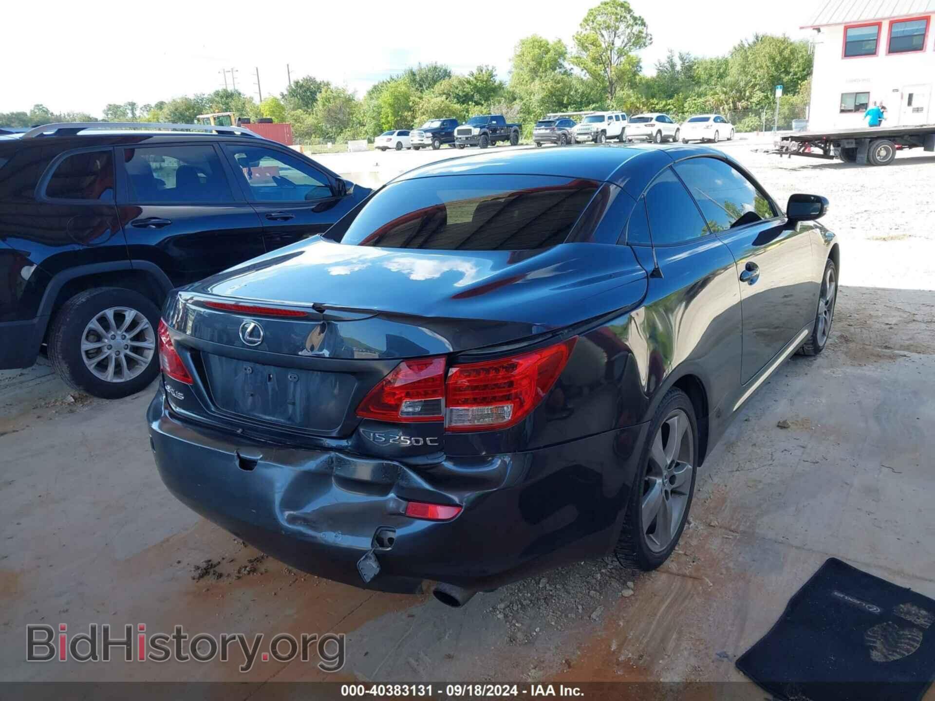 2010 LEXUS IS 250C - VIN: JTHFF2C29A2500888 - Photo 4