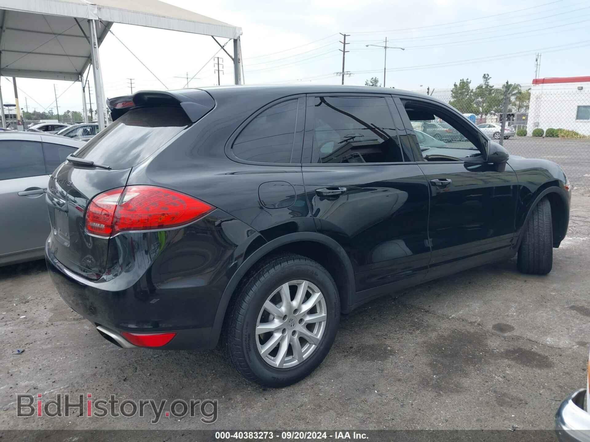 2012 PORSCHE CAYENNE - VIN: WP1AA2A20CLA05021 - Photo 4