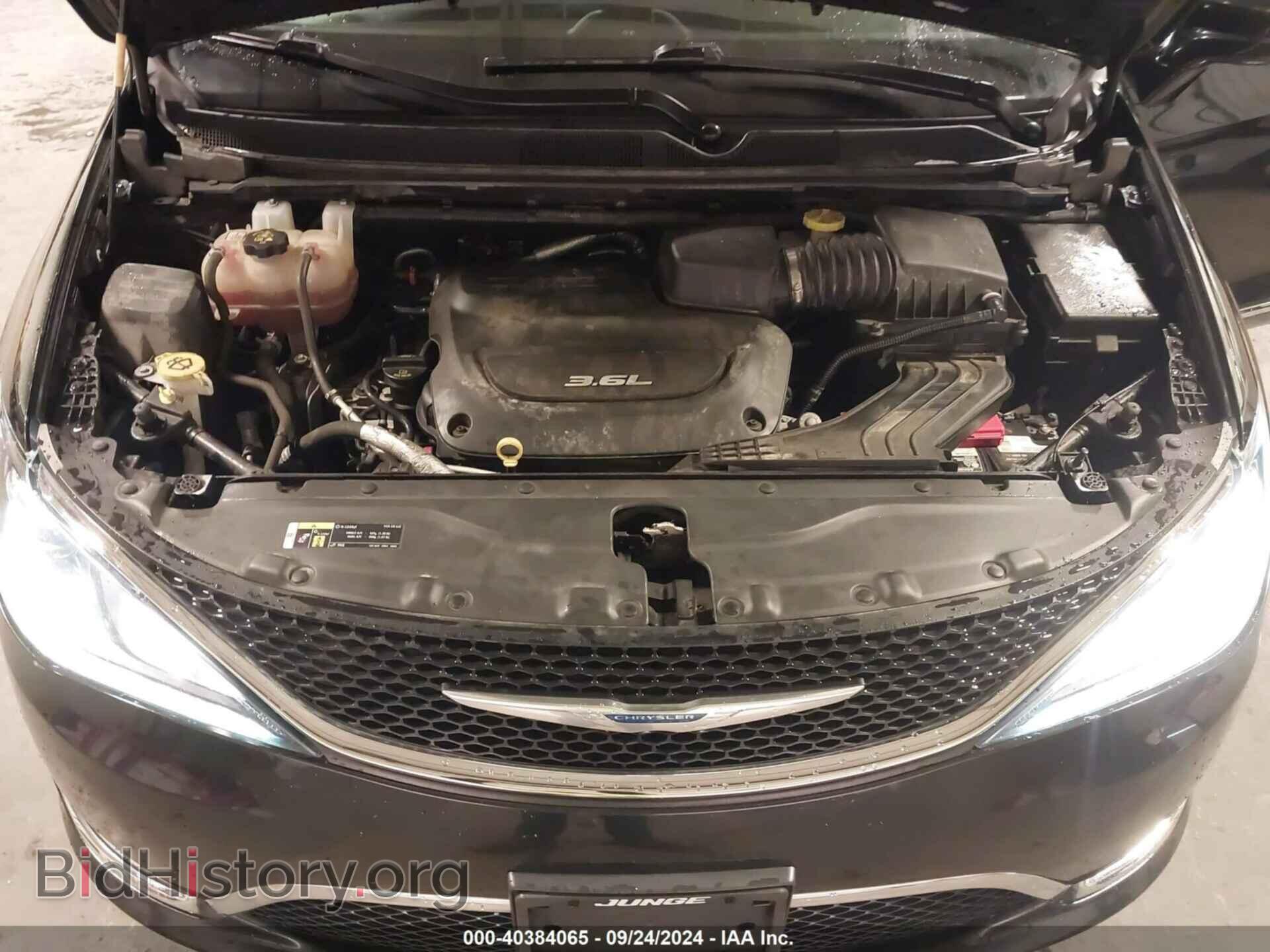 2018 CHRYSLER PACIFICA - VIN: 2C4RC1BG5JR263672 - Фото 10