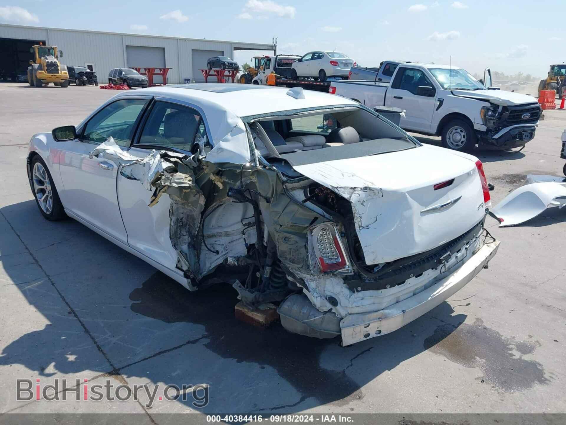 2016 CHRYSLER 300C - VIN: 2C3CCAPG3GH325586 - Фото 3