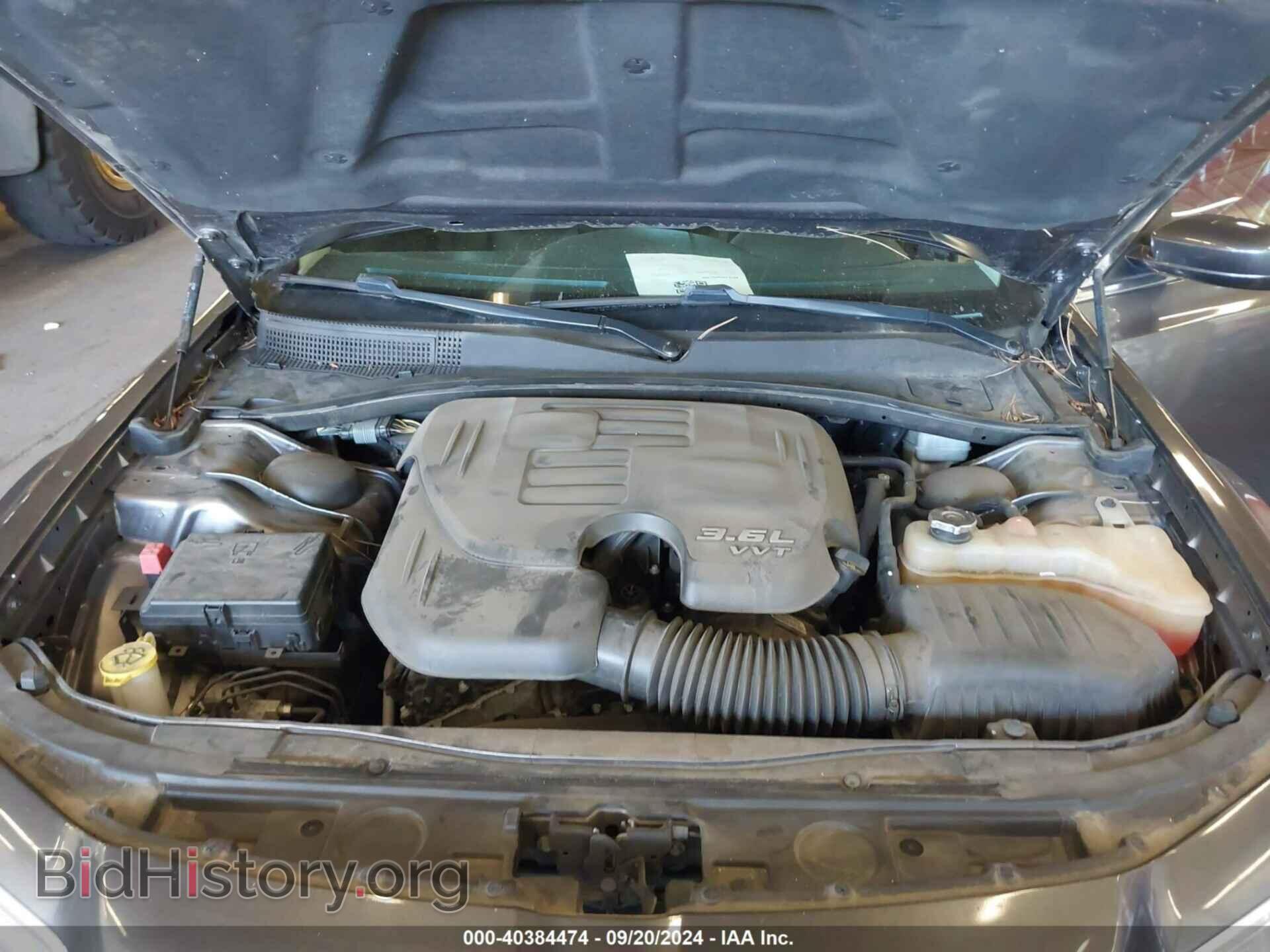 2015 CHRYSLER 300 - VIN: 2C3CCAAG3FH796483 - Фото 10