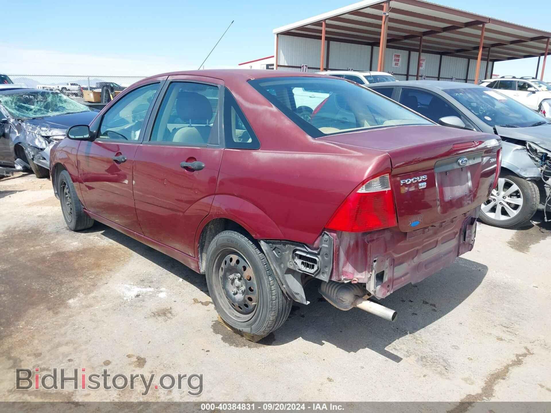 2006 FORD FOCUS - VIN: 1FAHP34N16W149678 - Фото 3