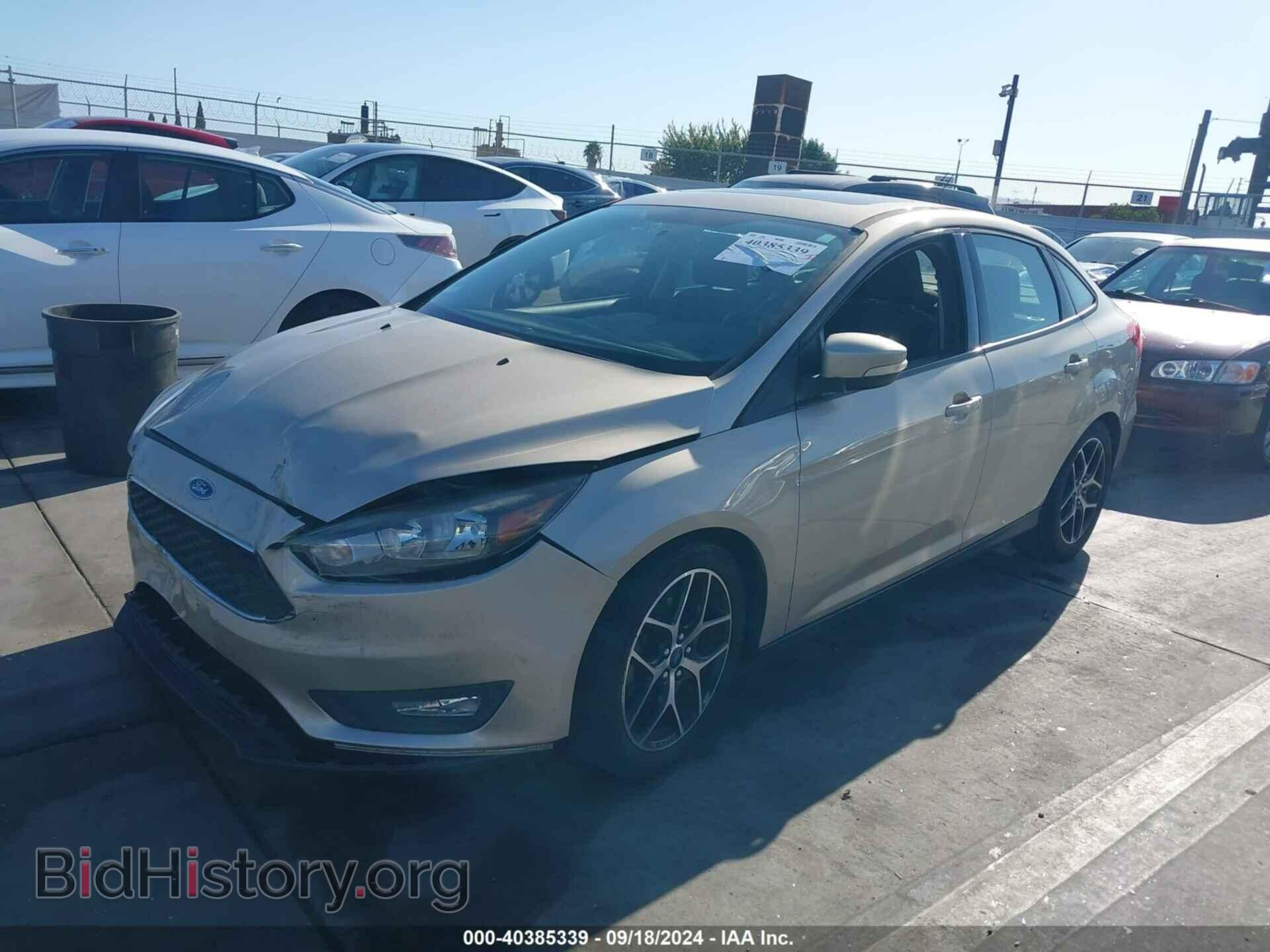 2017 FORD FOCUS - VIN: 1FADP3H20HL258183 - Фото 2