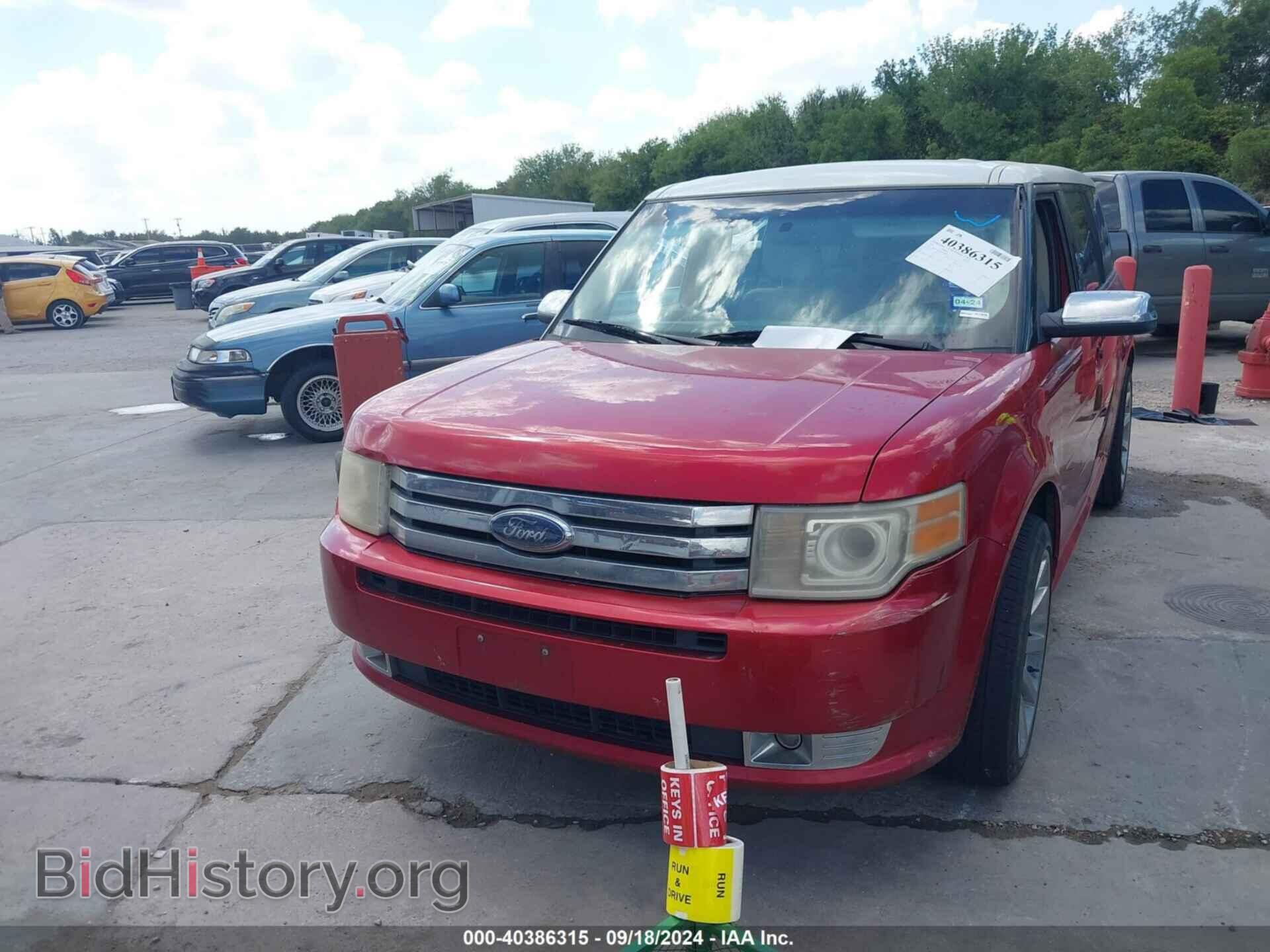 2010 FORD FLEX - VIN: 2FMGK5DC8ABA50618 - Фото 2