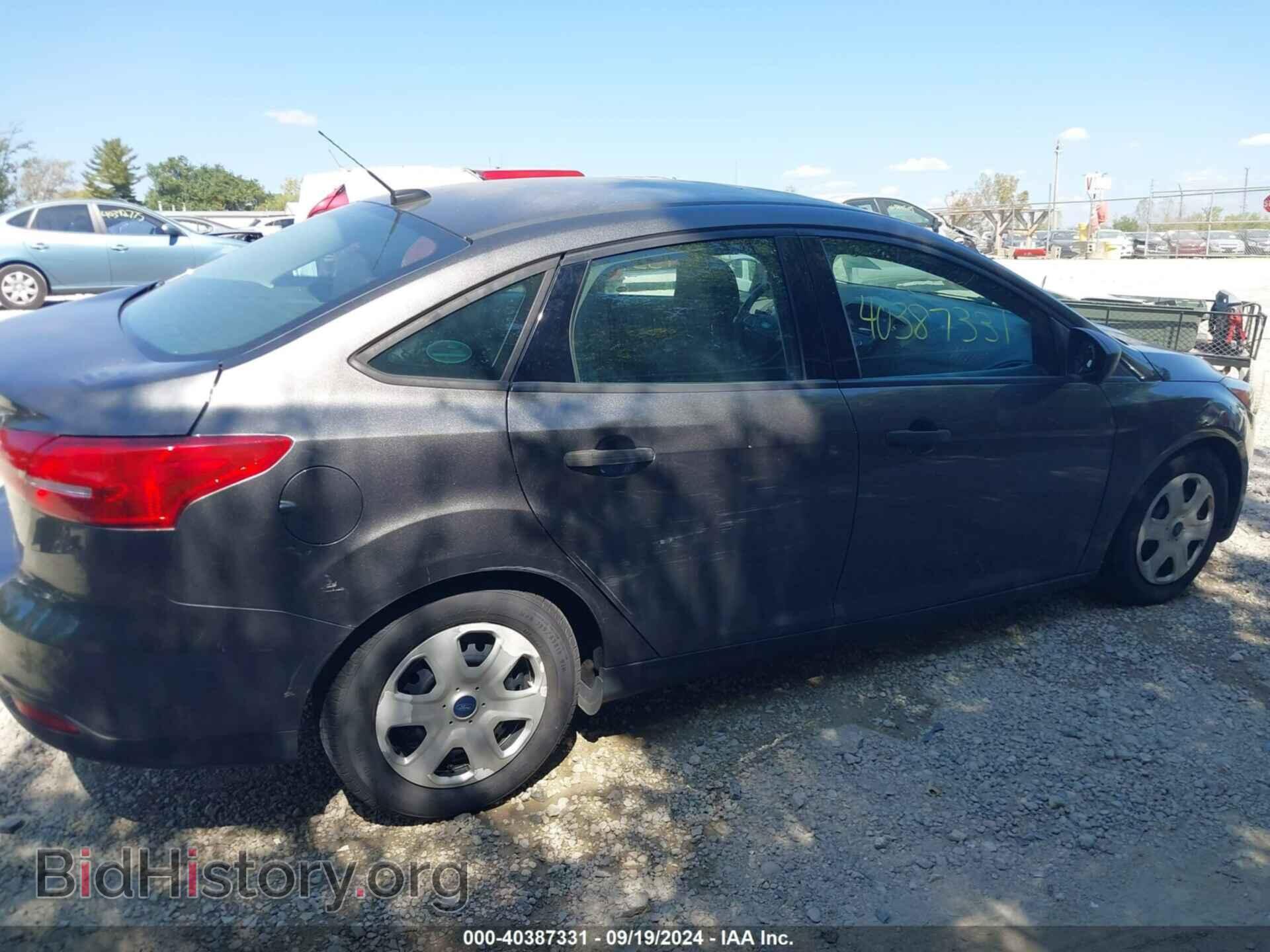 2016 FORD FOCUS - VIN: 1FADP3E27GL261889 - Фото 13