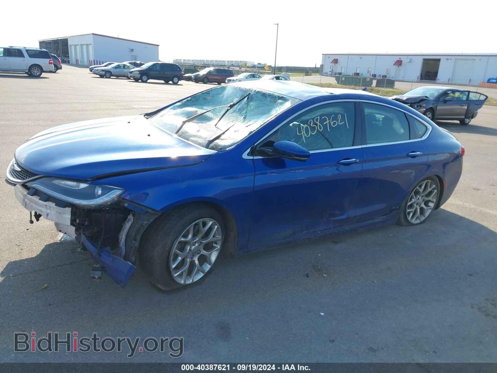 2015 CHRYSLER 200 - VIN: 1C3CCCEG1FN523796 - Фото 2