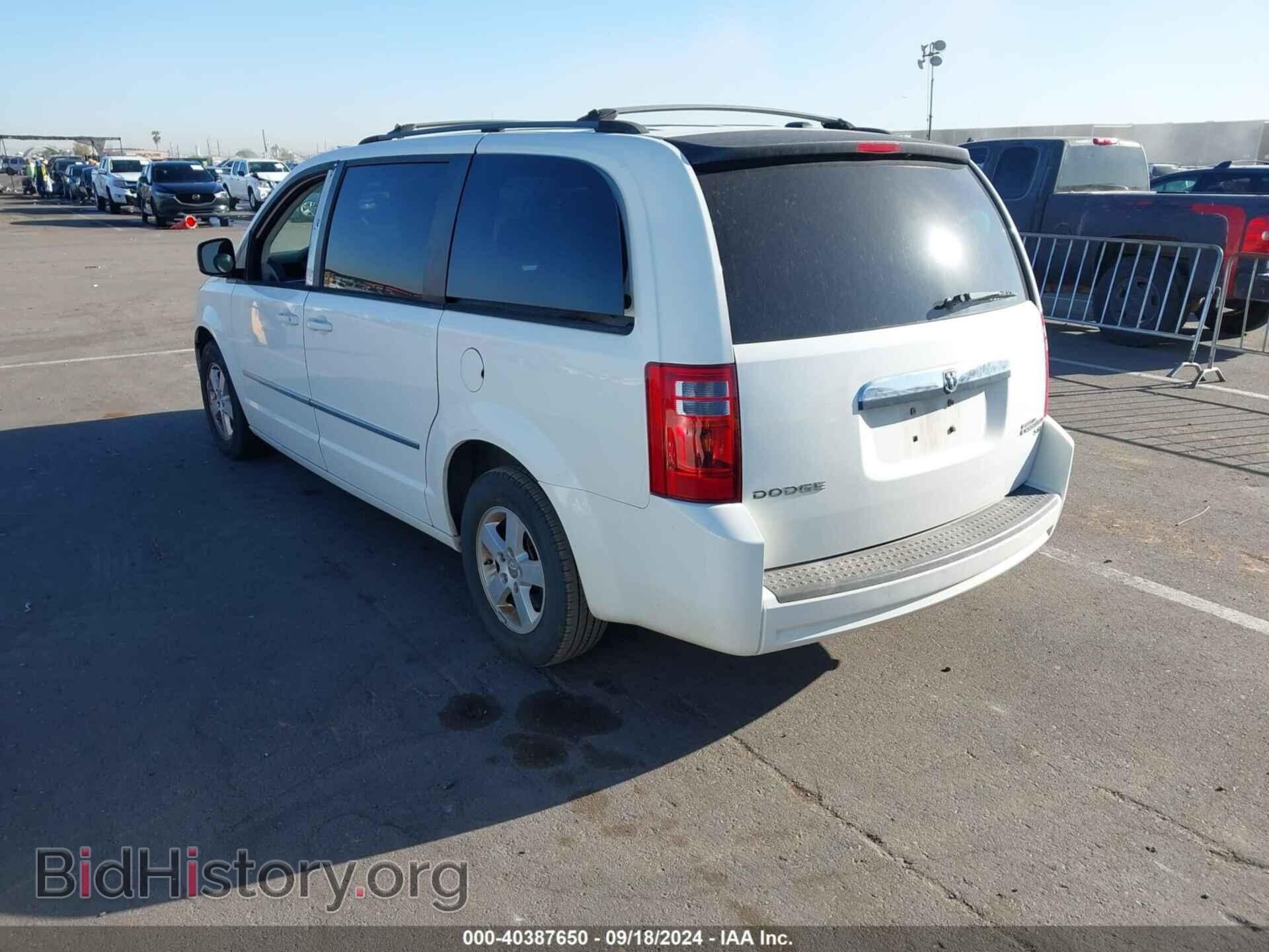2010 DODGE GRAND CARAVAN - VIN: 2D4RN5D12AR219464 - Фото 3