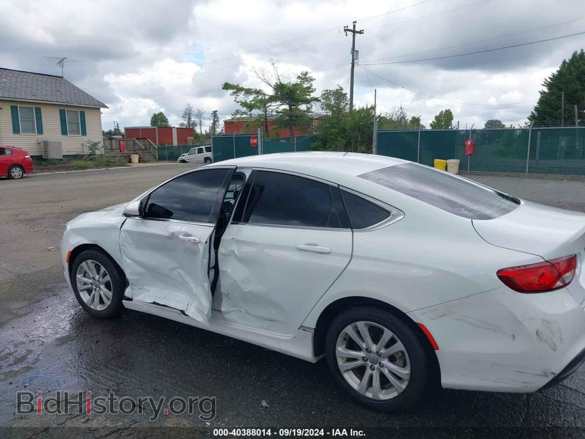 2016 CHRYSLER 200 - VIN: 1C3CCCFB7GN194820 - Фото 3