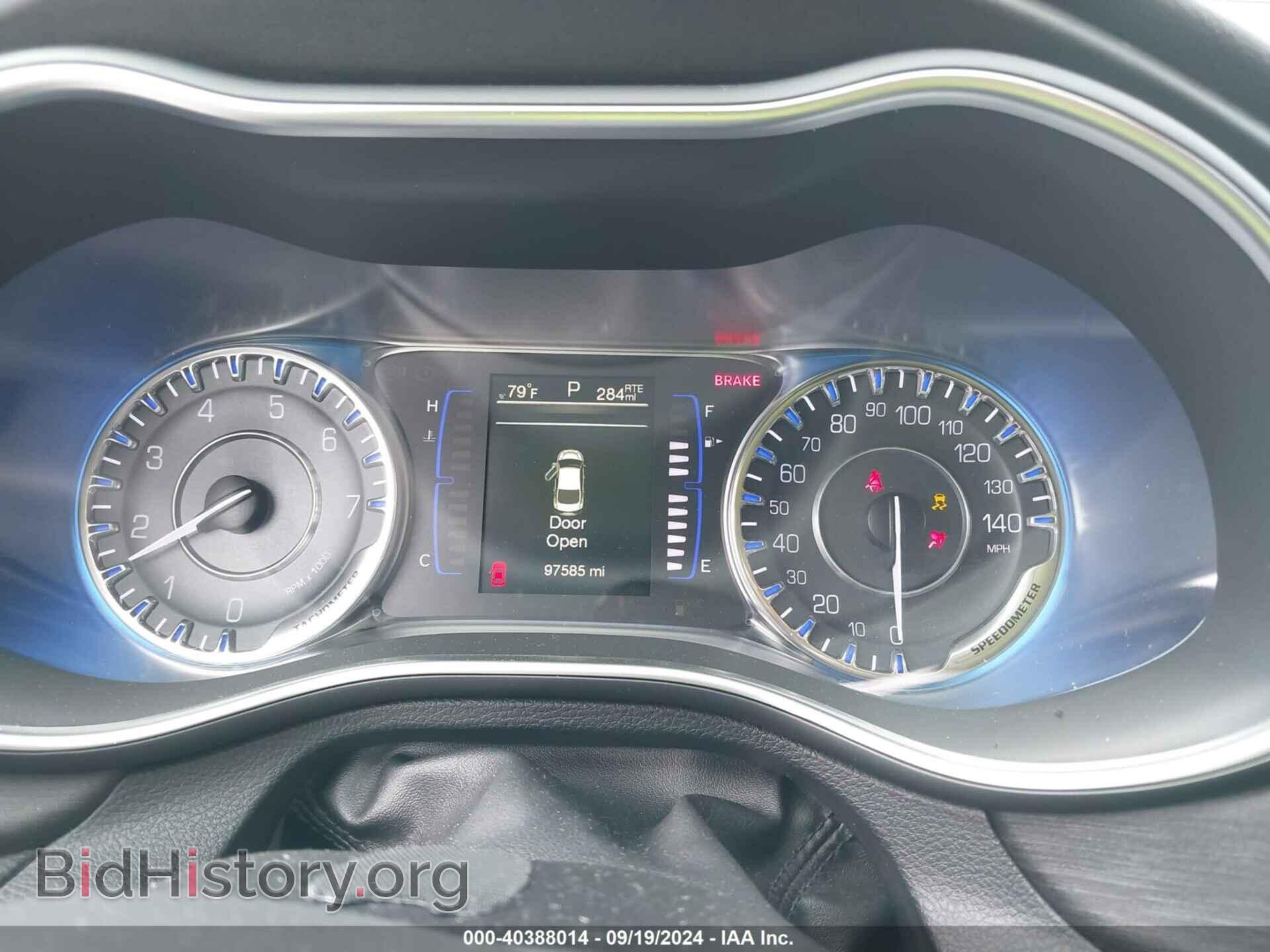 2016 CHRYSLER 200 - VIN: 1C3CCCFB7GN194820 - Фото 7