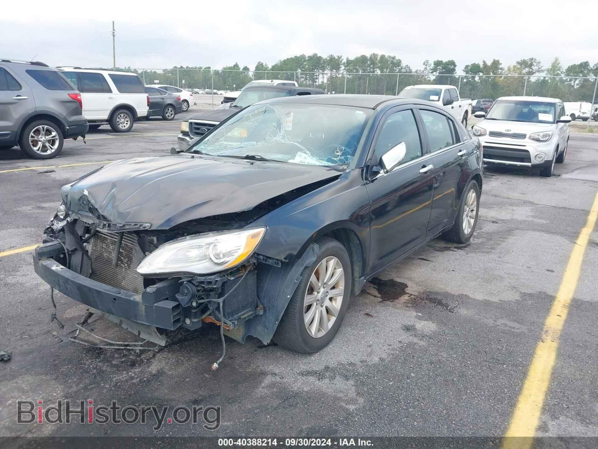 2014 CHRYSLER 200 - VIN: 1C3CCBCG5EN134199 - Фото 2