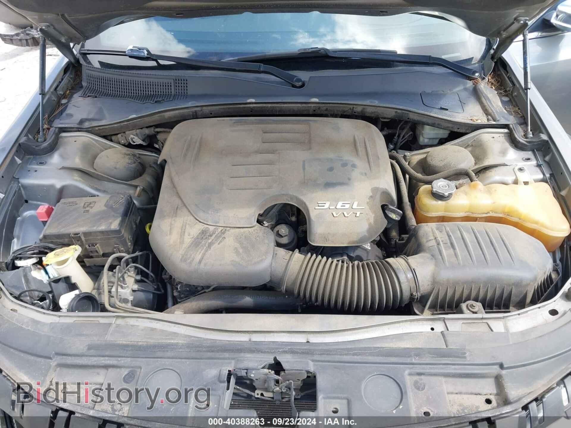 2012 CHRYSLER 300 - VIN: 2C3CCACGXCH307909 - Фото 10