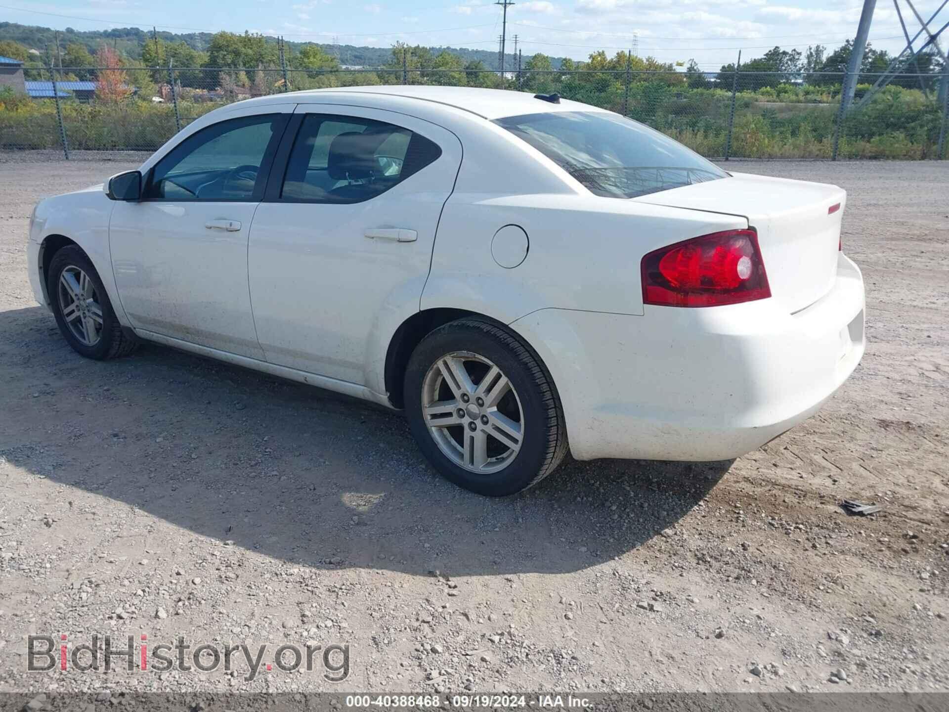 2011 DODGE AVENGER - VIN: 1B3BD1FB3BN524519 - Фото 3