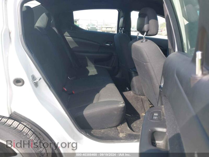 2011 Dodge AVENGER (VIN 1B3BD1FB3BN524519) — фото 8 из 11