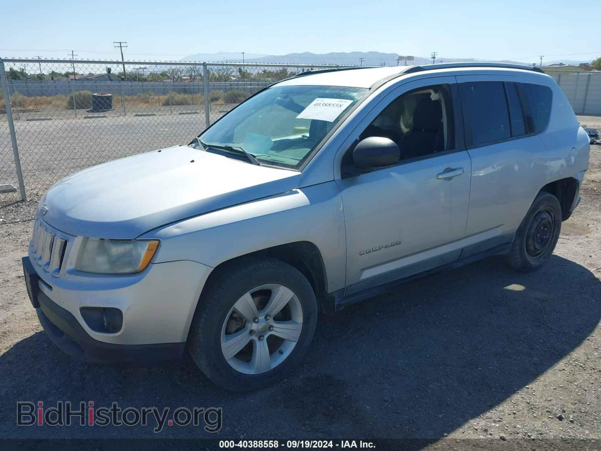 2011 JEEP COMPASS - VIN: 1J4NF1FB3BD234724 - Фото 2