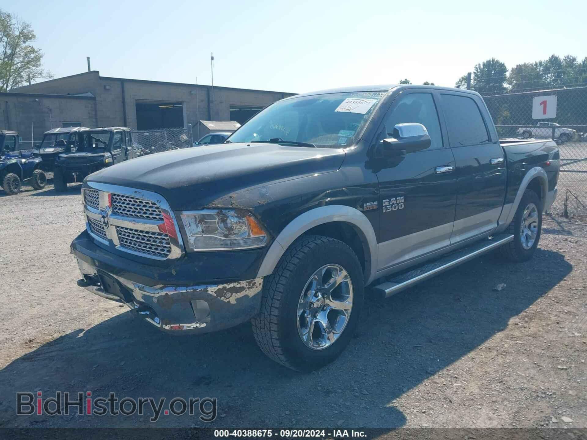 2017 RAM 1500 - VIN: 1C6RR7NT7HS689342 - Фото 2