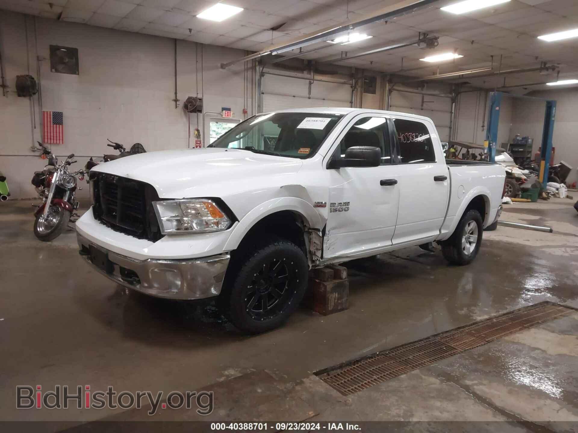 2016 RAM 1500 - VIN: 1C6RR7LT8GS280266 - Photo 2