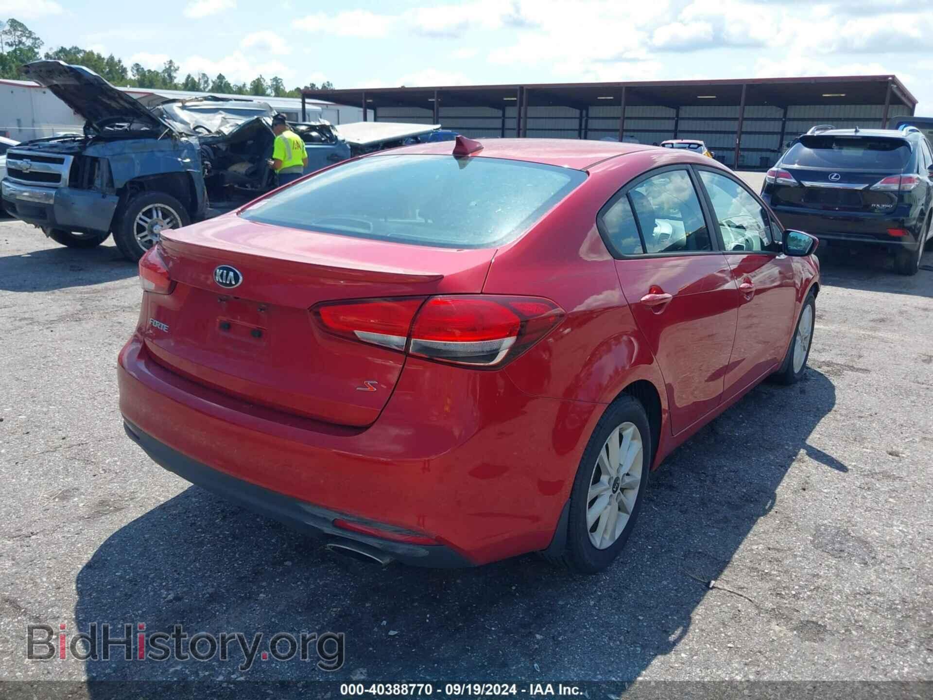 2017 KIA FORTE - VIN: 3KPFL4A72HE070218 - Photo 4