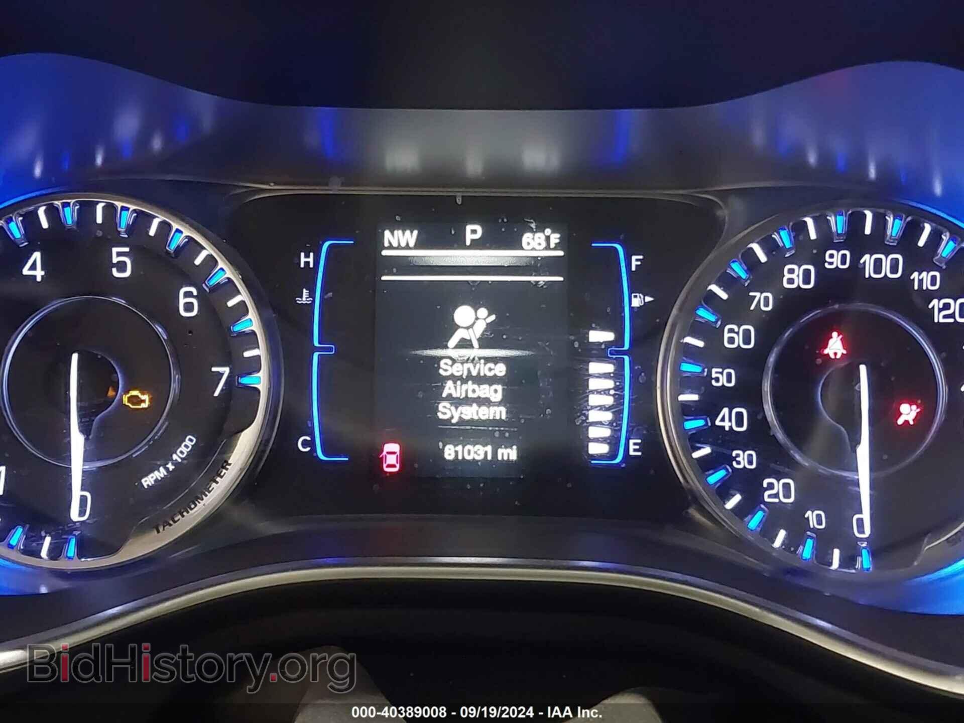 2016 CHRYSLER 200 - VIN: 1C3CCCABXGN103630 - Фото 7