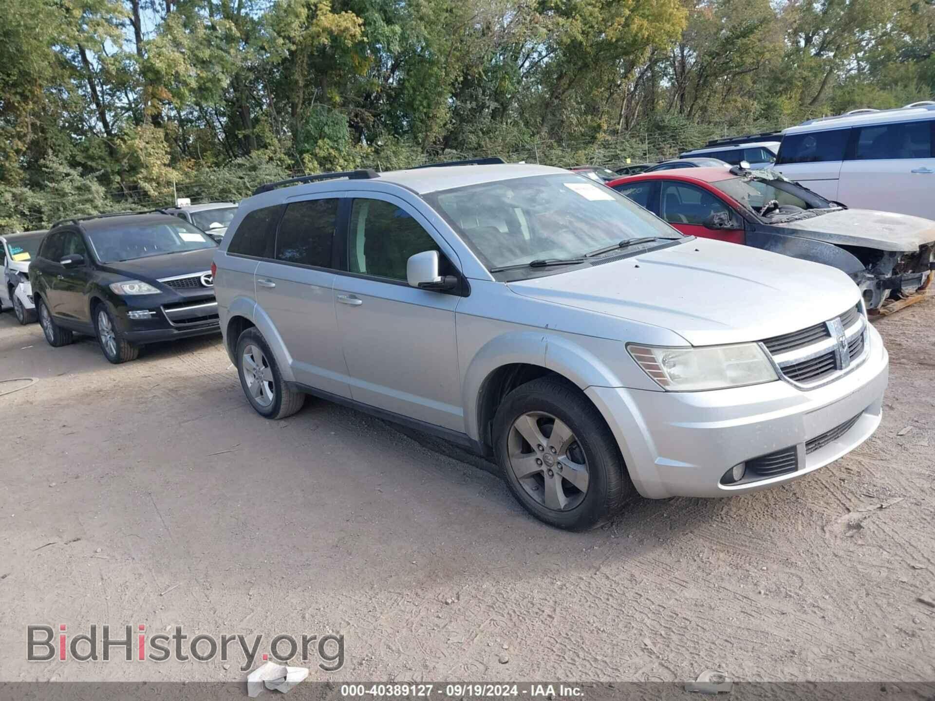 Фотография 3D4PG5FV2AT160107 - DODGE JOURNEY 2010