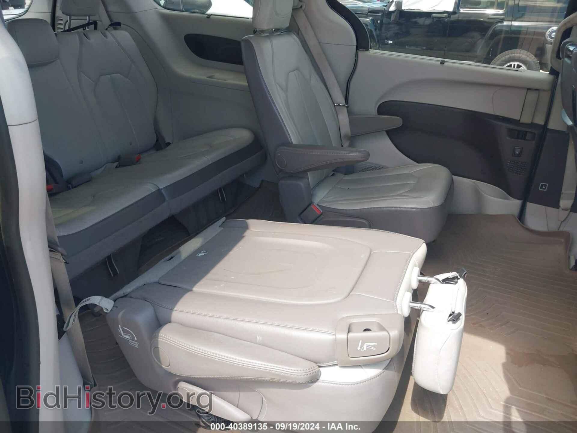 2017 CHRYSLER PACIFICA - VIN: 2C4RC1EG7HR528761 - Фото 8