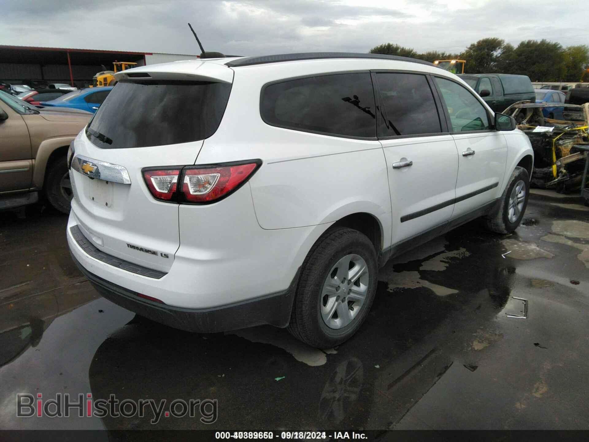 2016 CHEVROLET TRAVERSE - VIN: 1GNKRFED2GJ271490 - Фото 4
