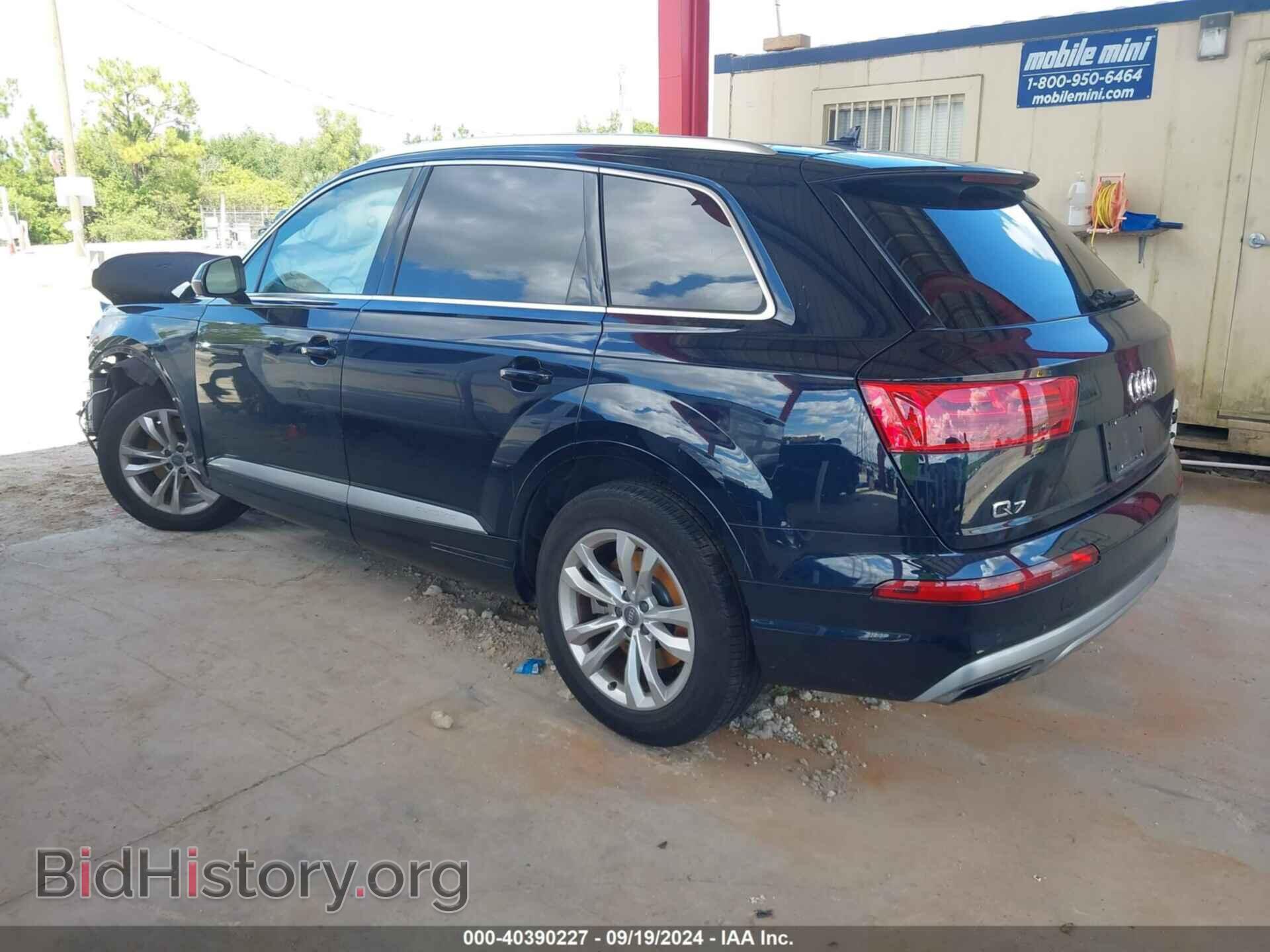 2017 AUDI Q7 - VIN: WA1LAAF7XHD027760 - Фото 3