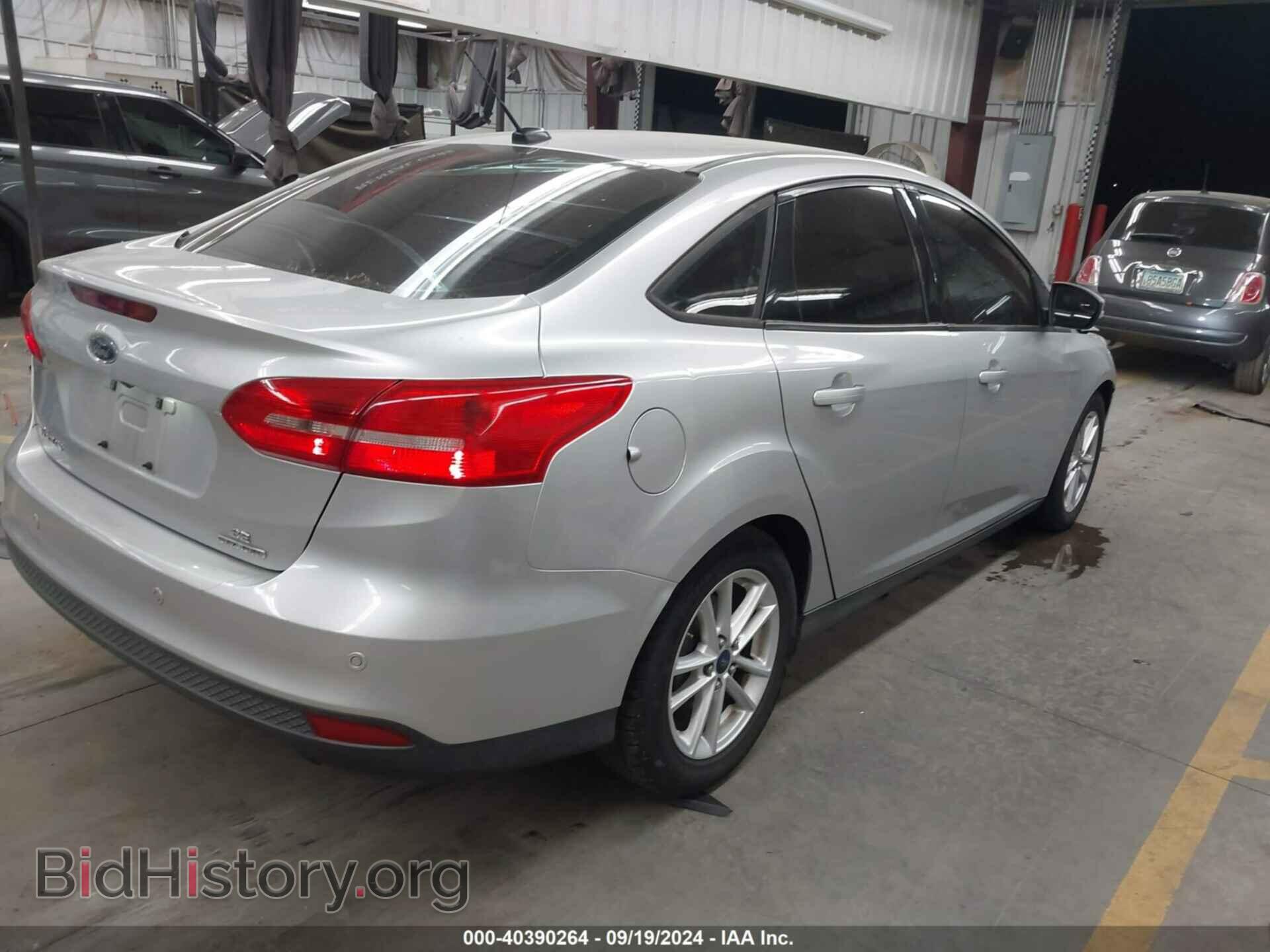 2016 FORD FOCUS - VIN: 1FADP3F21GL246805 - Фото 4
