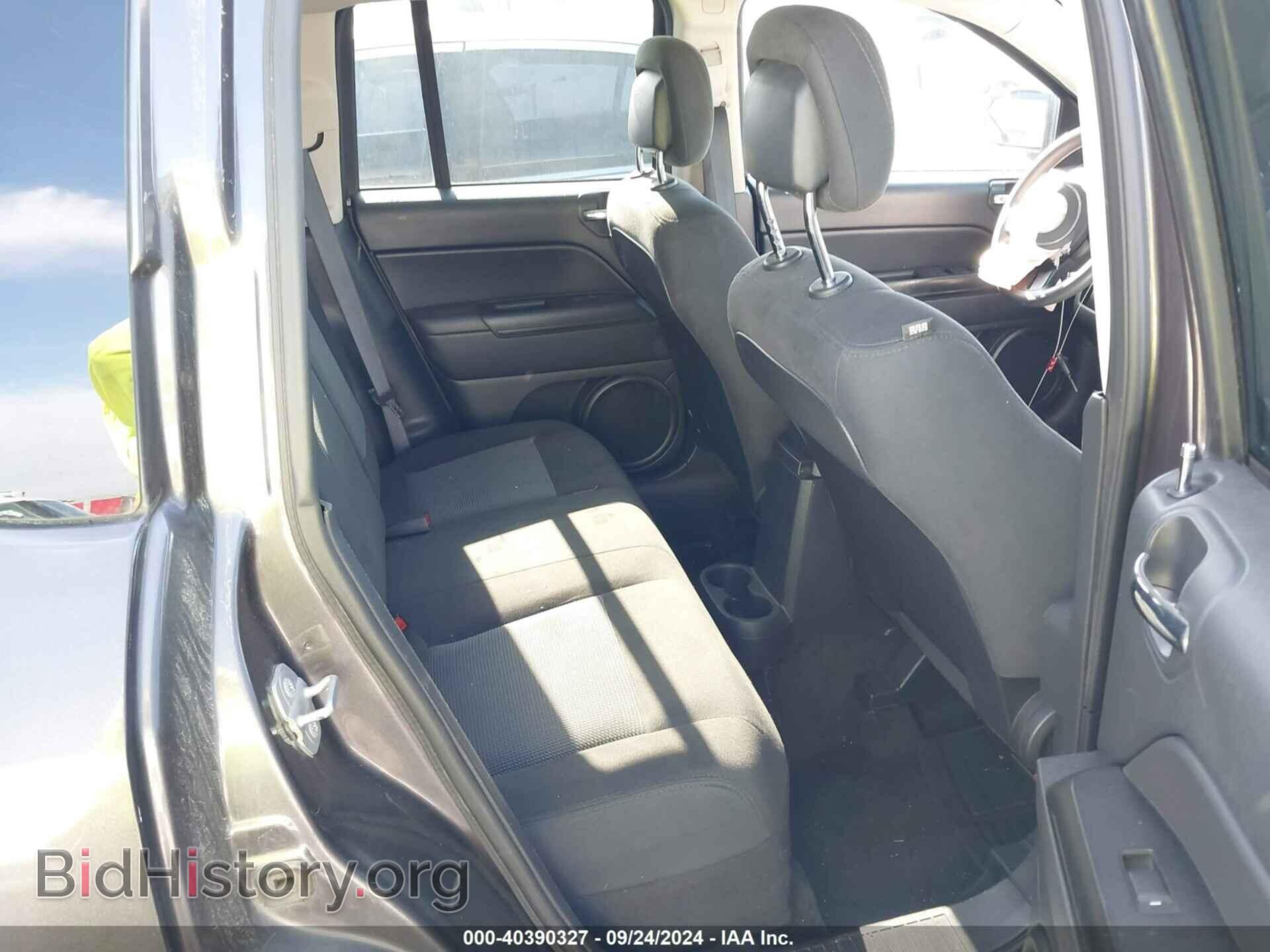 2016 JEEP COMPASS - VIN: 1C4NJDBB0GD511414 - Фото 8