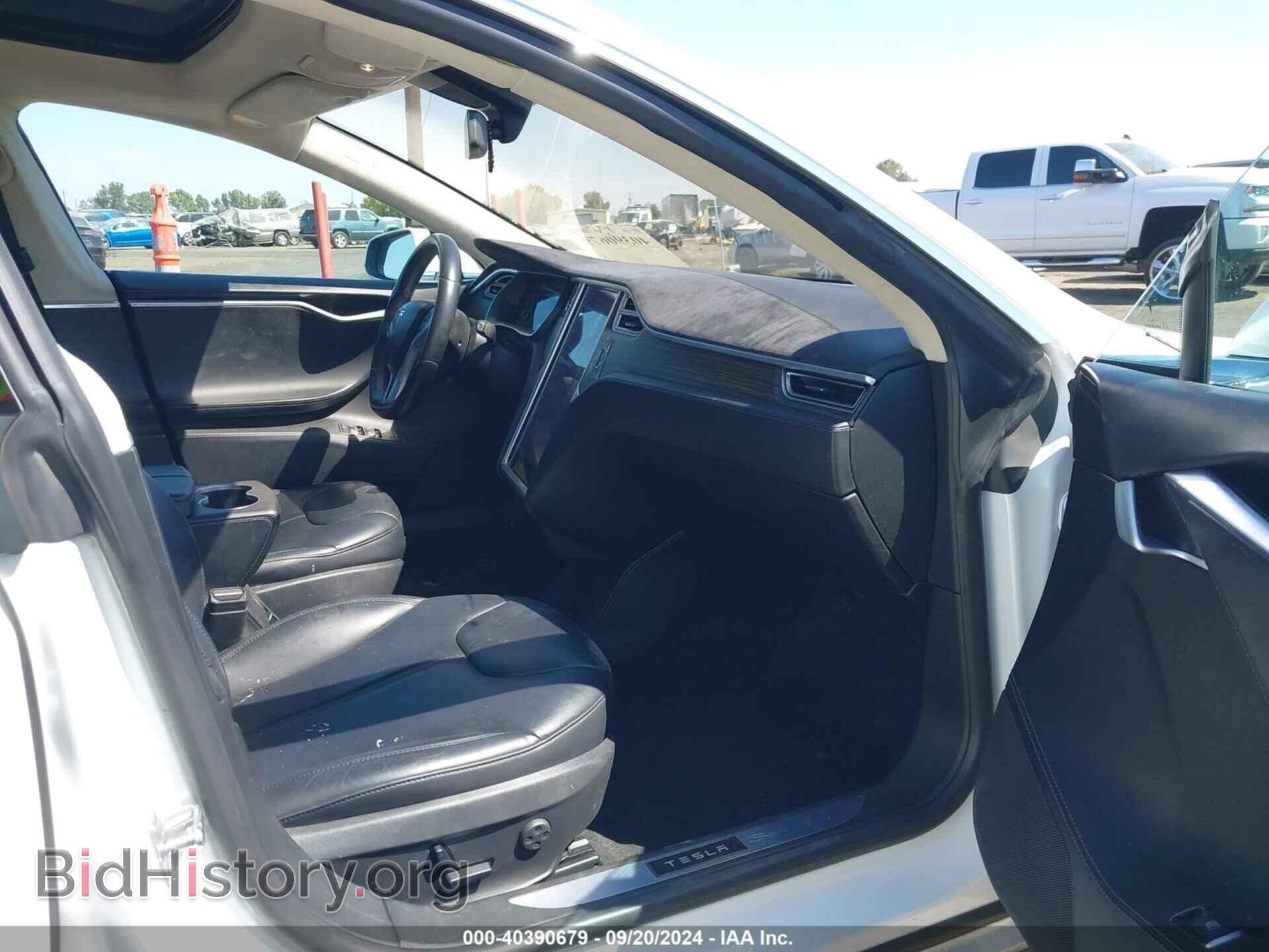 2015 TESLA MODEL S - VIN: 5YJSA1E25FF115970 - Фото 5