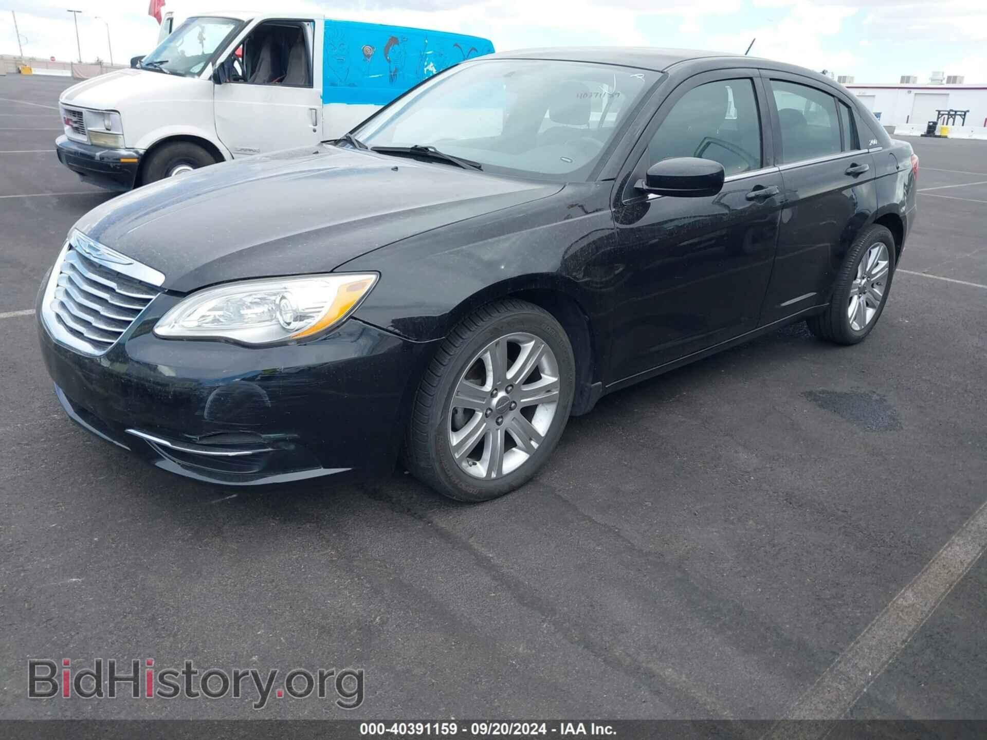 2012 CHRYSLER 200 - VIN: 1C3CCBBG0CN242079 - Фото 2