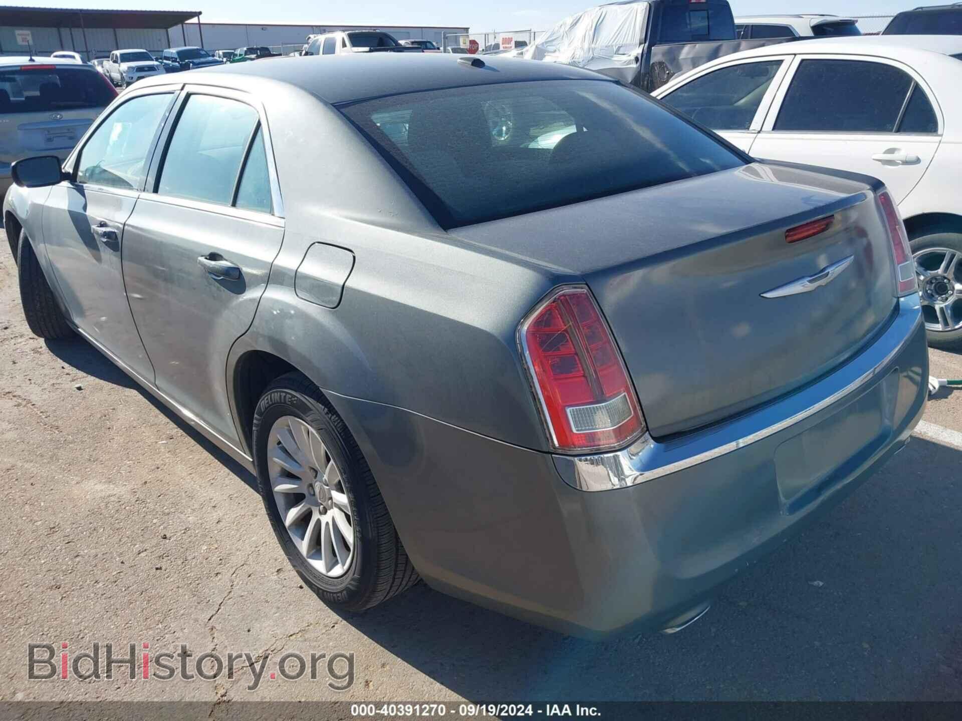 2012 CHRYSLER 300 - VIN: 2C3CCAAG2CH144241 - Фото 3