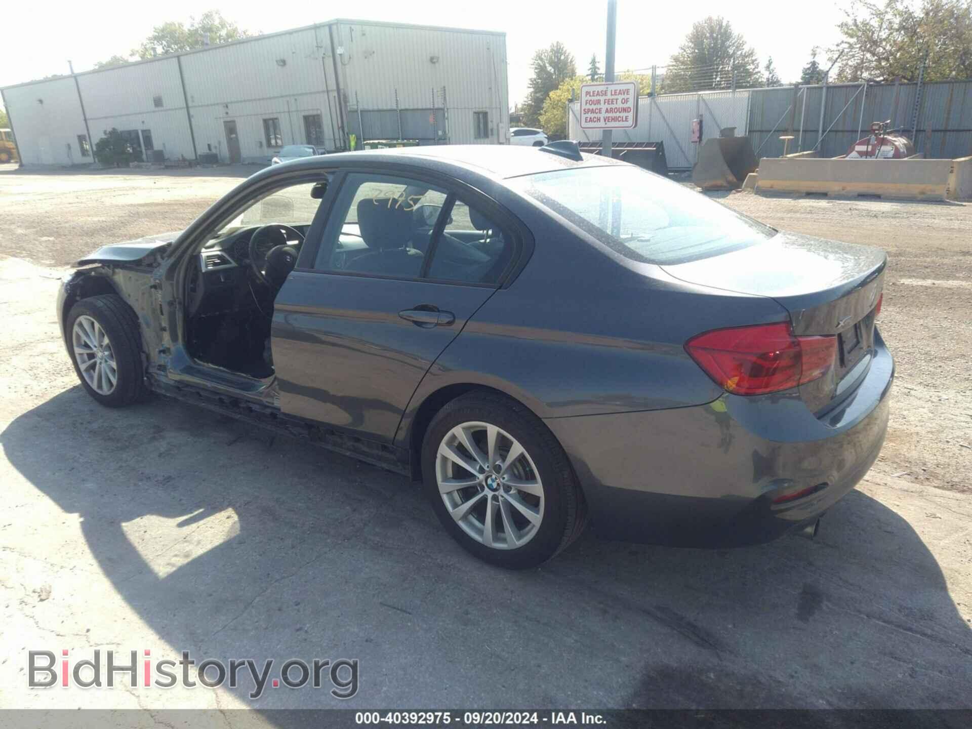 2018 BMW 320I - VIN: WBA8A3C59JA494568 - Фото 3