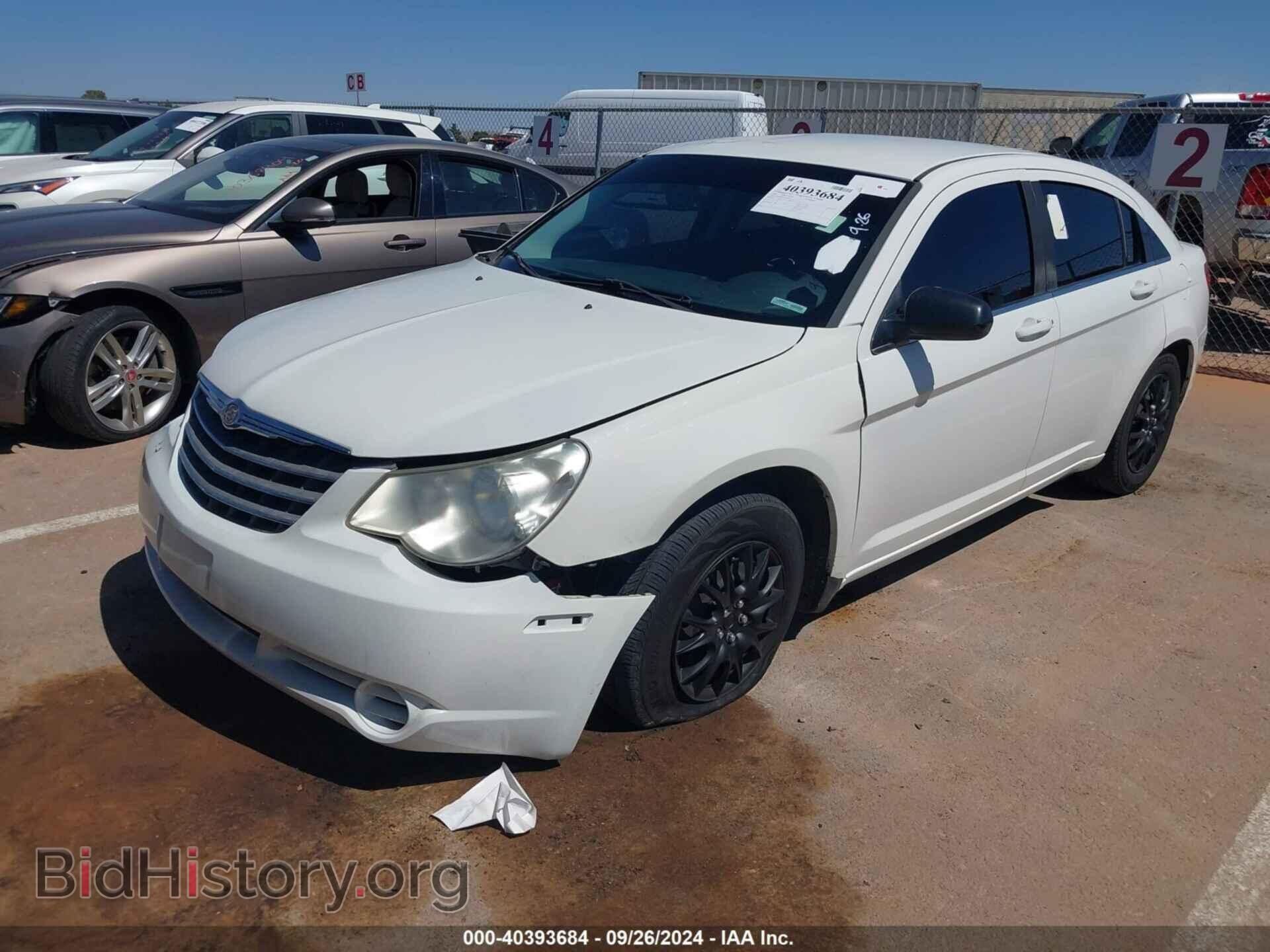 2010 CHRYSLER SEBRING - VIN: 1C3CC4FB2AN168333 - Фото 2