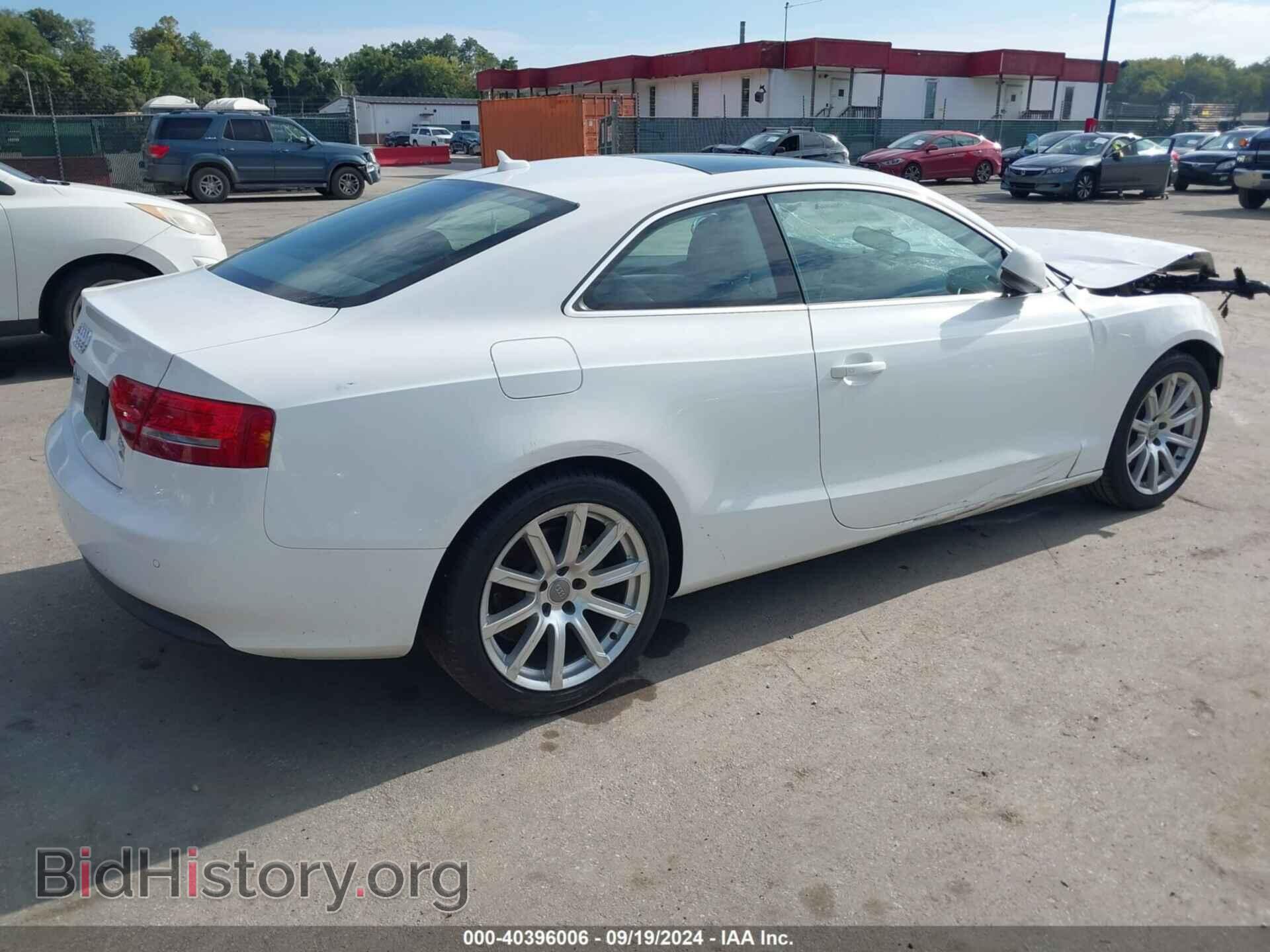 2011 AUDI A5 - VIN: WAULFAFR1BA080765 - Фото 4