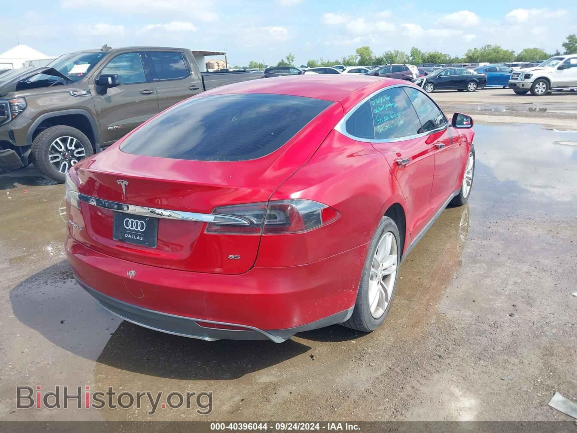 2014 TESLA MODEL S - VIN: 5YJSA1H18EFP42406 - Photo 4