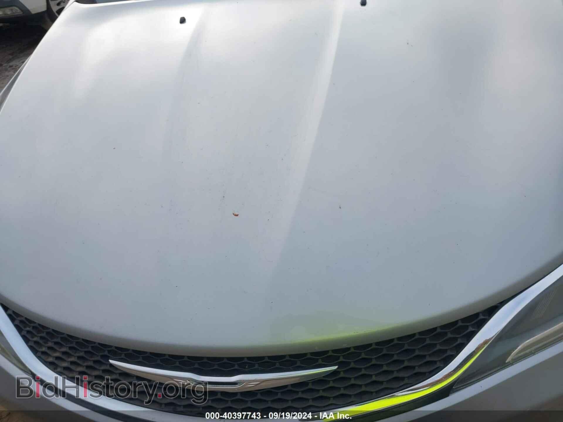 2015 CHRYSLER 200 - VIN: 1C3CCCCB1FN545398 - Фото 10