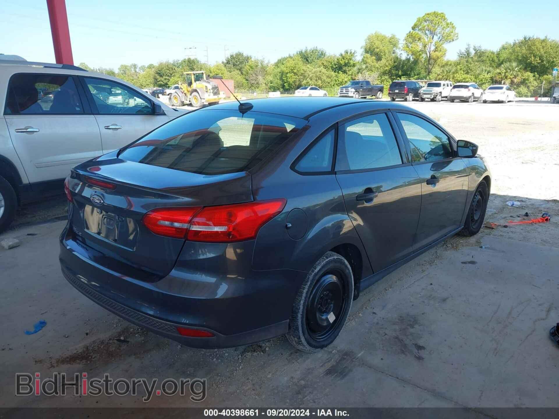 2015 FORD FOCUS - VIN: 1FADP3E23FL366234 - Photo 4