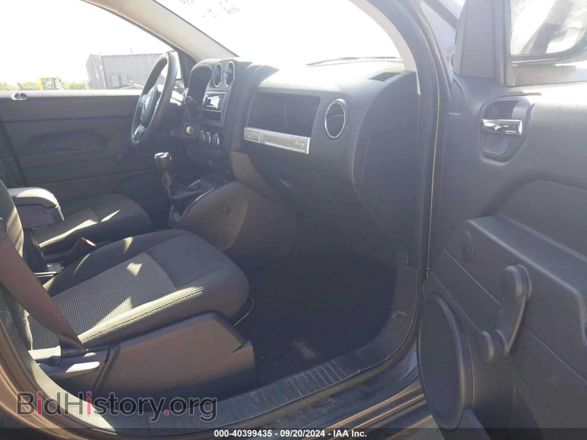 2014 JEEP COMPASS - VIN: 1C4NJCBA3ED765102 - Фото 2