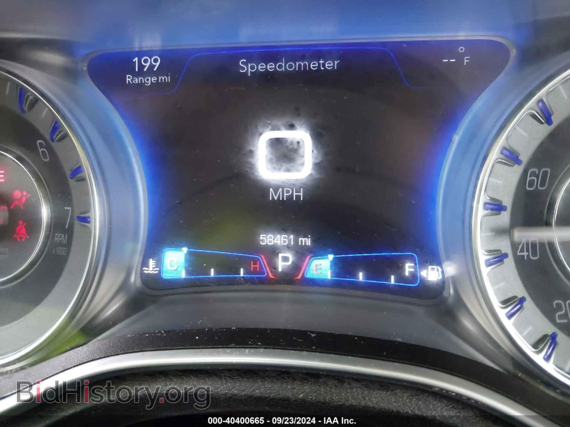 2018 CHRYSLER 300 - VIN: 2C3CCARG9JH160888 - Фото 7
