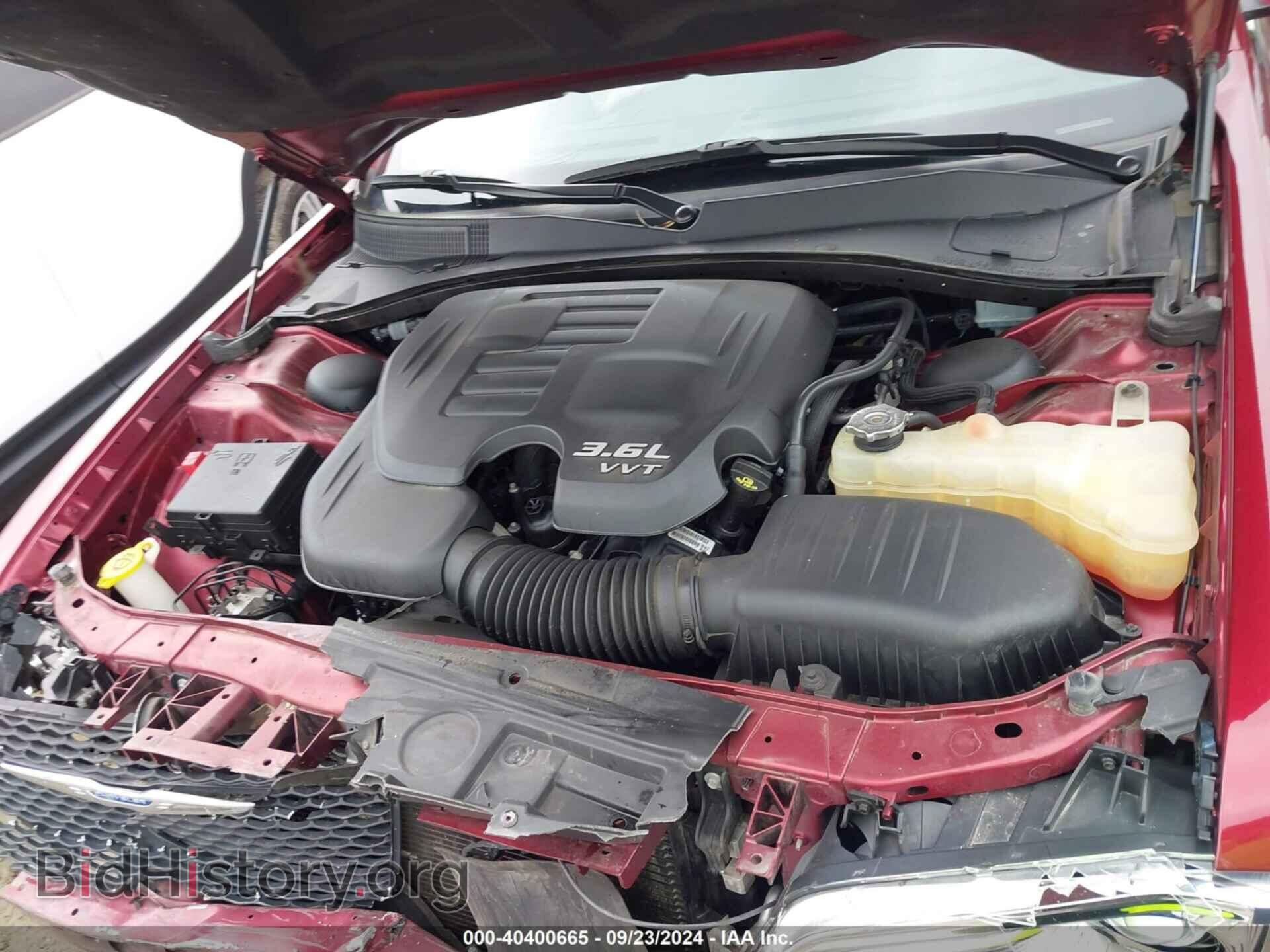 2018 CHRYSLER 300 - VIN: 2C3CCARG9JH160888 - Фото 10